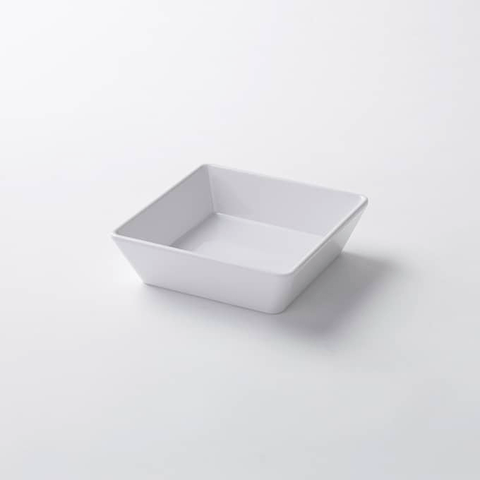 16 oz White 6 x 2 Square Durable Melamine Bowl by American Metalcraft