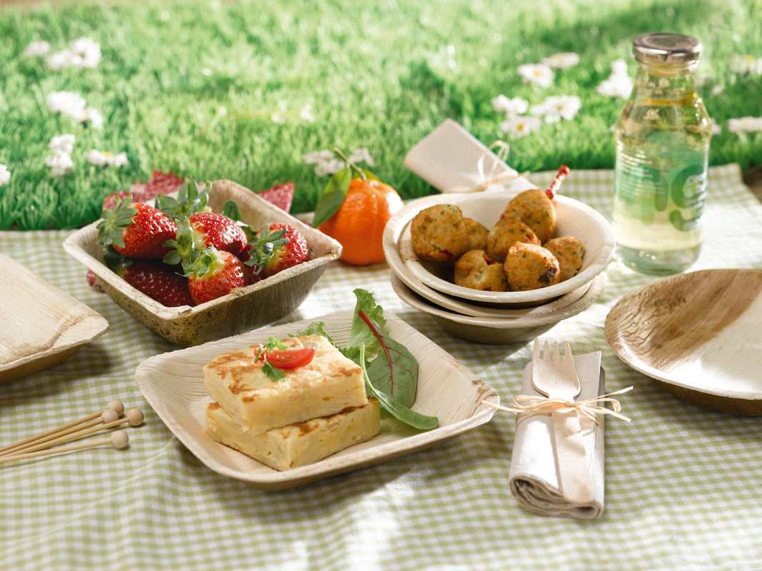 PacknWood Disposable 4.3-Inch Square Palm Leaf Plate for Foodservice