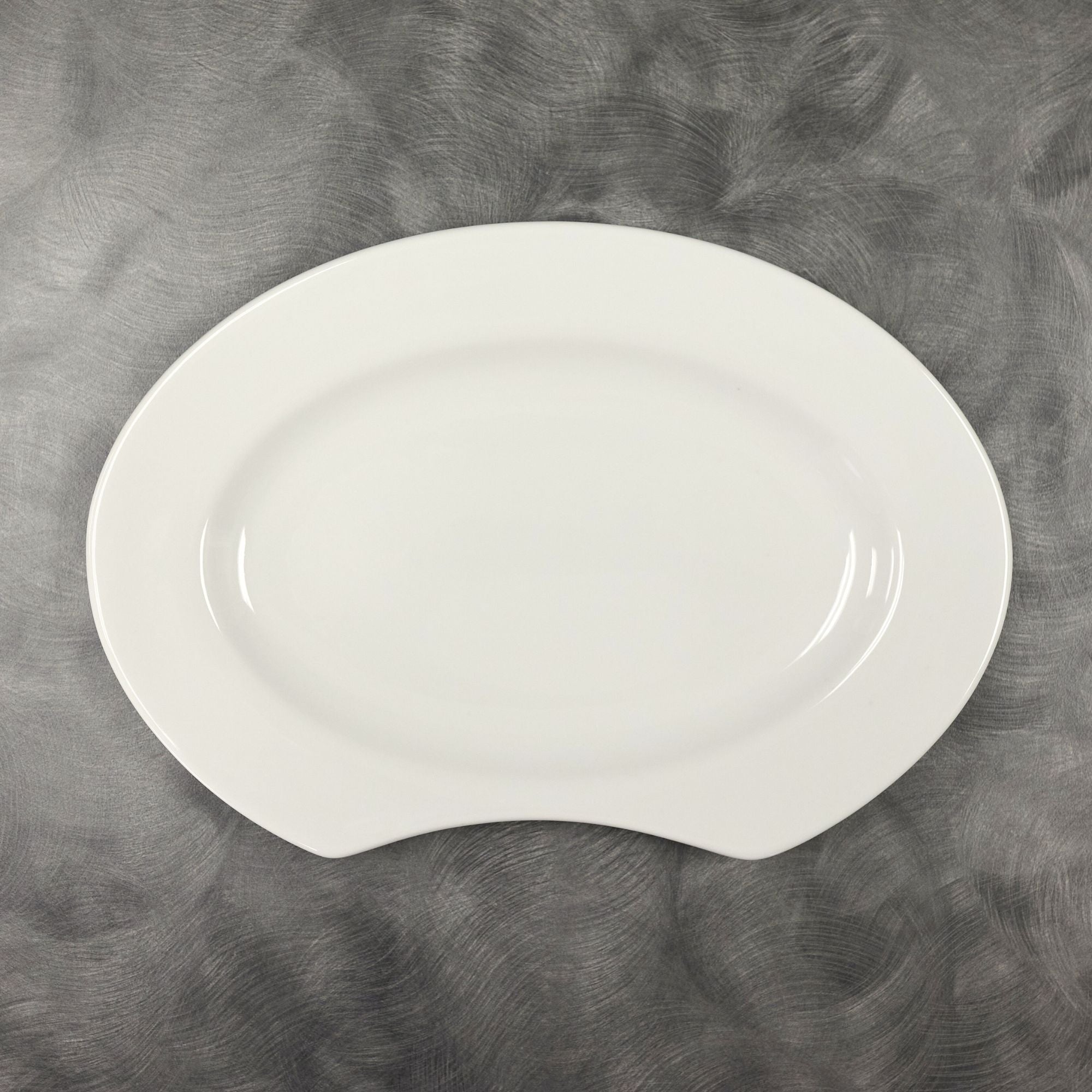 11.375-Inch White Crunchy Style Oval Porcelain Platter - Cardinal R0563