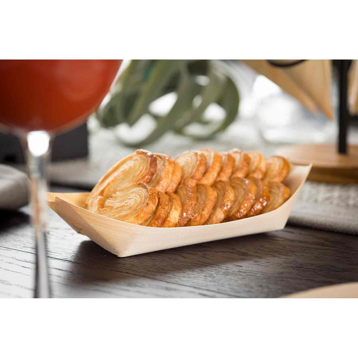 Tablecraft BAMDB5 Disposable Pinewood Bowls - Ideal 5.375 Inches by 3.375 Inches Small Wood Food Trays for Foodservice