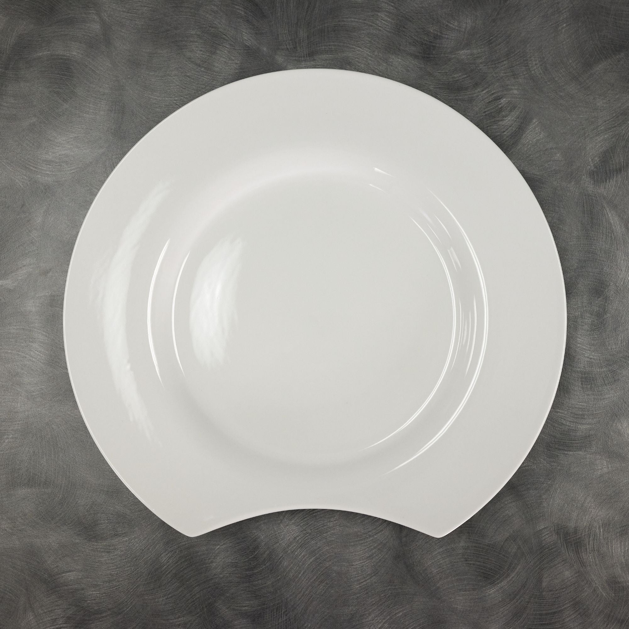12-1/8 Inch White Crunchy Service Plate - Cardinal R0501