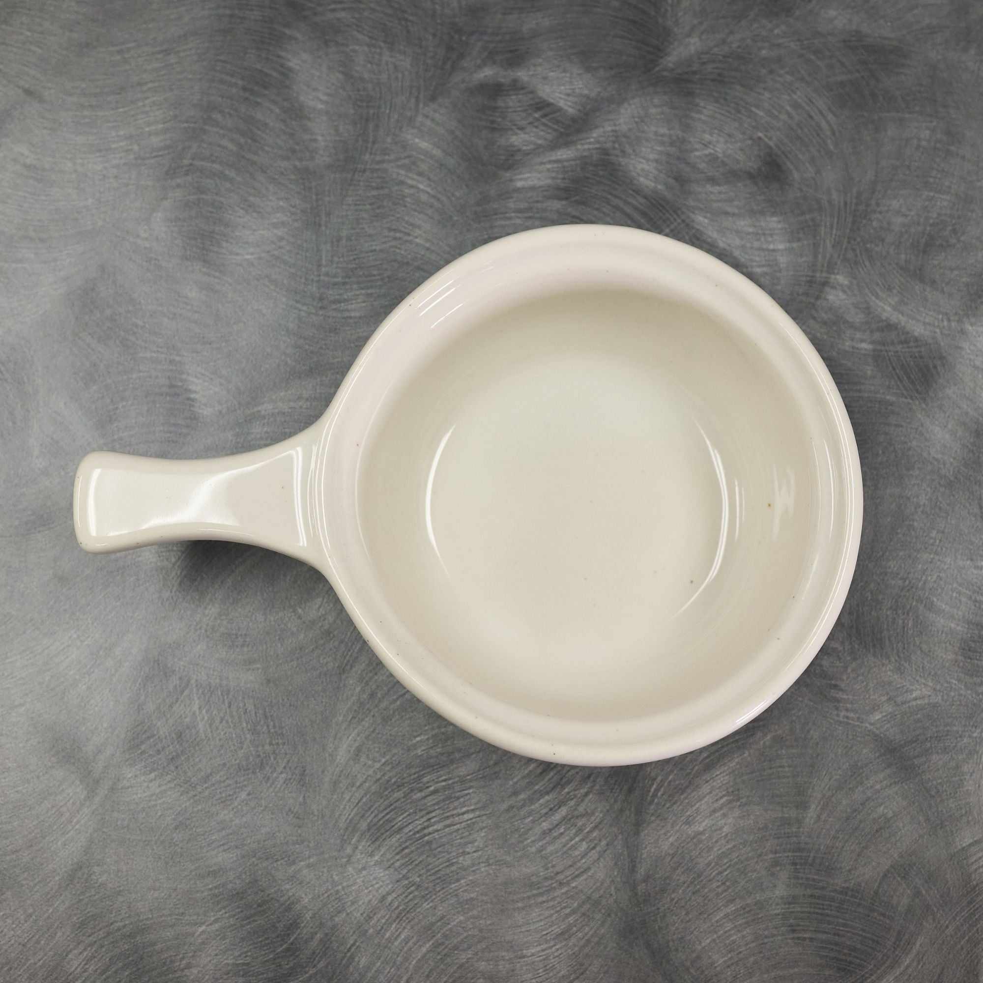 White 13 oz Handled Soup Bowl - Diversified Ceramics DC26 for Commercial Kitchens