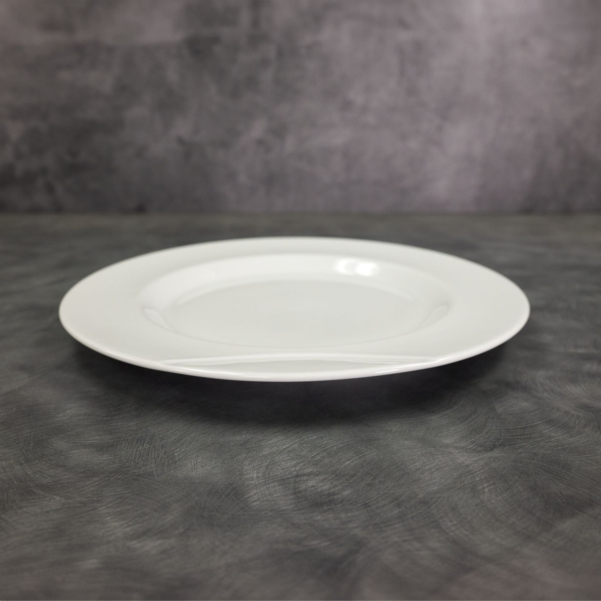 11-Inch White Crunchy Round Porcelain Plate by Cardinal R0511