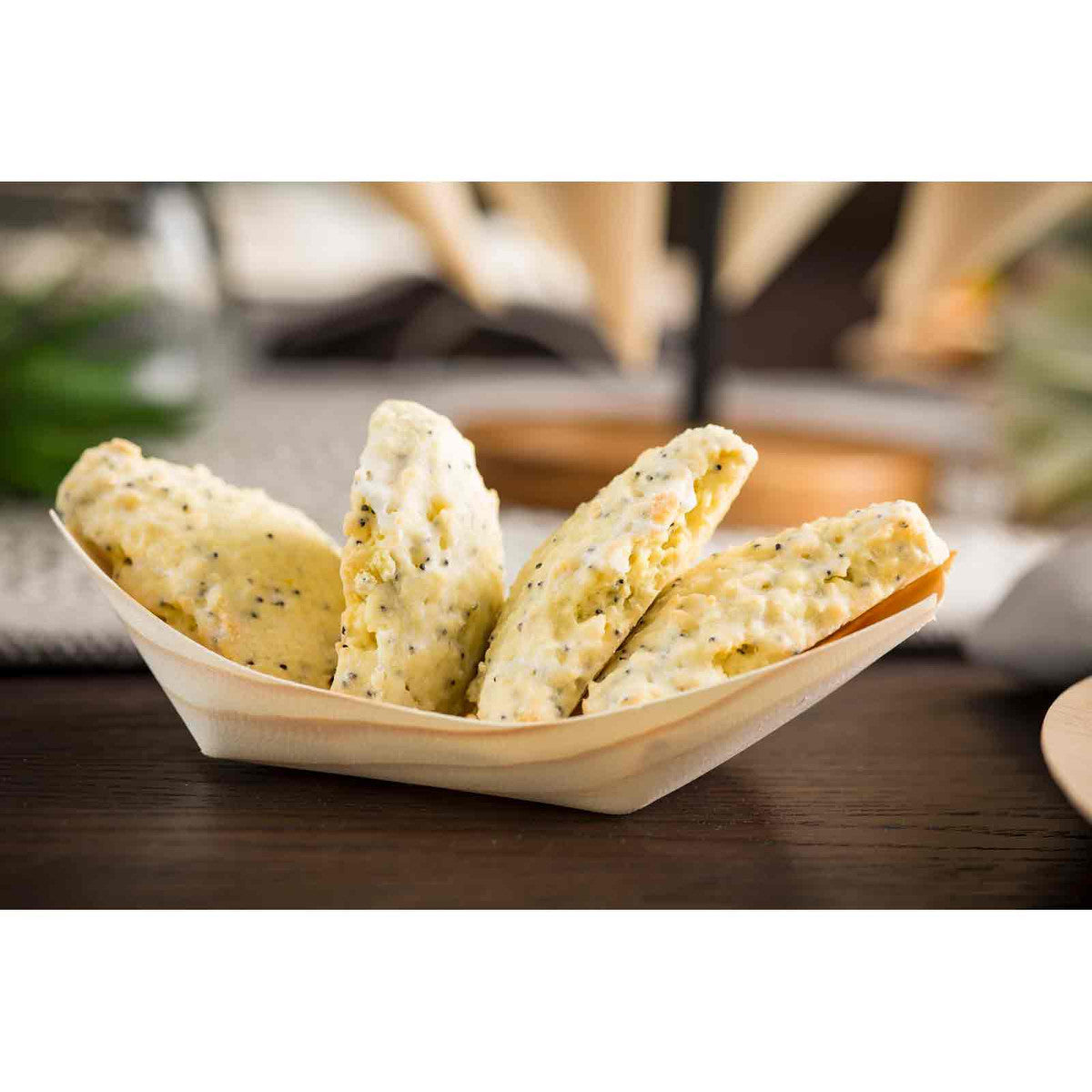 Tablecraft BAMDB45 Disposable Pinewood Bowls with Dimensions of 4.75 Inches by 2.5 Inches, Ideal for Foodservice